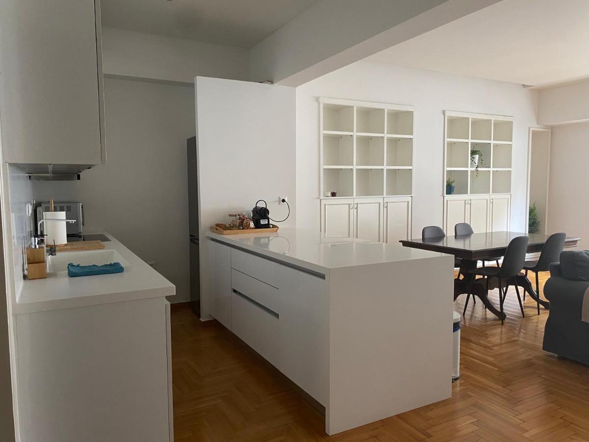 Apartment In Fancy Athenian Neighbourhood Kültér fotó